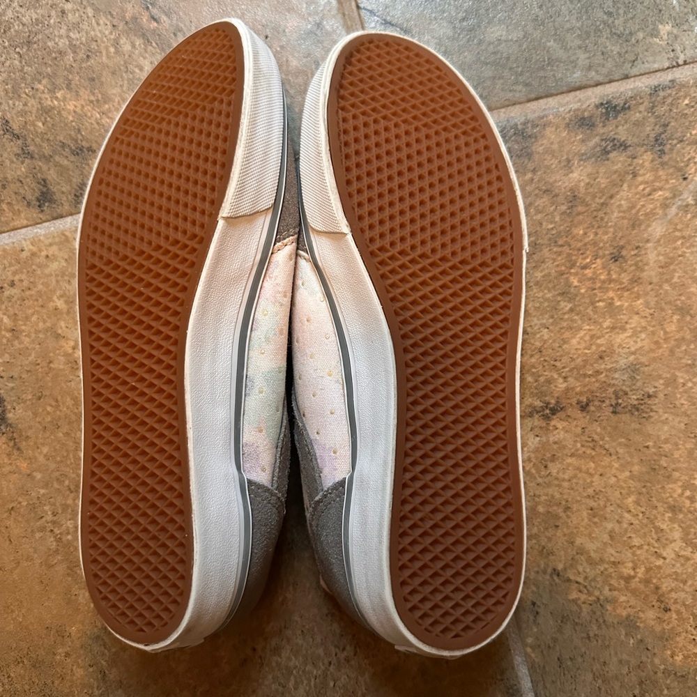 Vans Women’s Low-Top Suede and Canvas Sneakers in Taupe/Pastel - Picture 2 of 2